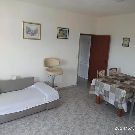 Apartments Solta Necujam Exterior photo