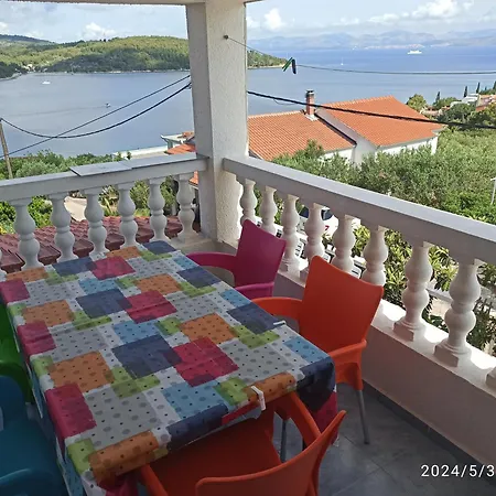 Apartments Solta Necujam Room photo