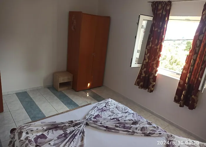 Apartments Solta